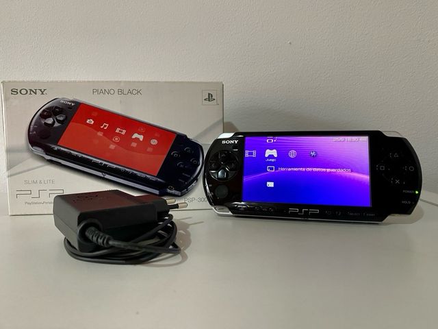 Sony PSP-3004 Piano Black