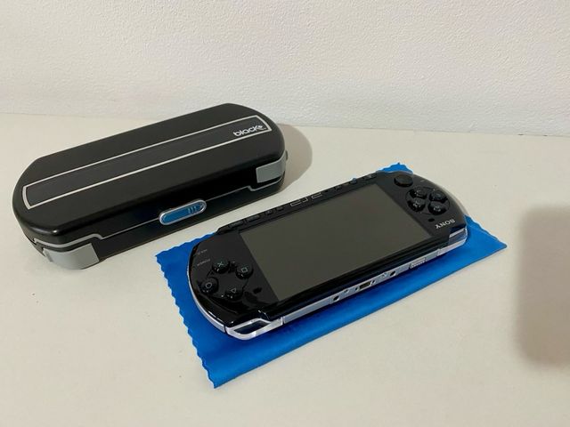 Sony PSP-3004 Piano Black