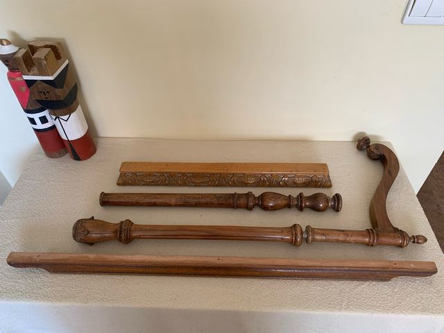 Copete, remates y talla de madera vintage