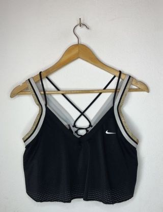 Top deportivo Nike Jersey Glam T.S Talla S
