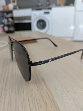 Gafas de sol GAP aviador negras