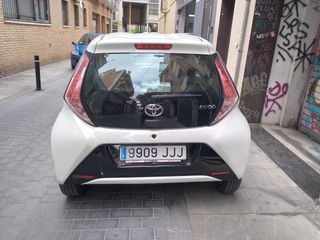 Toyota Aygo 2015