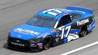 Mono Carreras Fastenal Ford Mustang XL Sparco