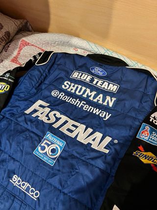 Mono Carreras Fastenal Ford Mustang XL Sparco