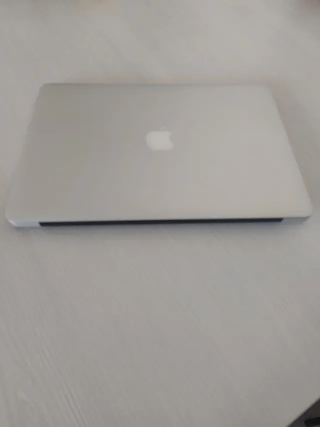 MacBook Air 128GB 8GB RAM 2017