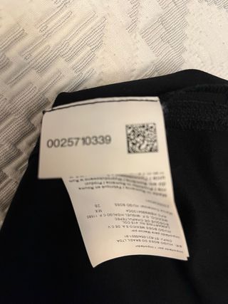 Falda Hugo Boss Negra Elástica