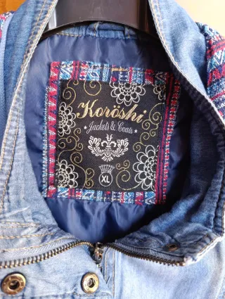 Chaqueta vaquera con bordados