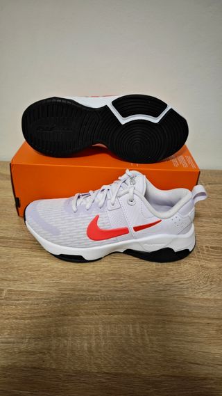 Nike Sneakers Donna Taglia 37.5 Nuove