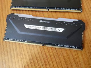 Corsair Vengeance RGB PRO 16GB (2x8GB) DDR4