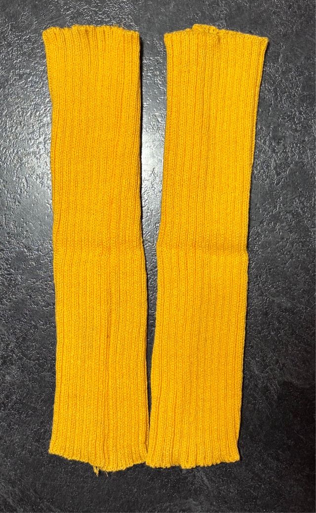 Scaldamuscoli a pois gialli