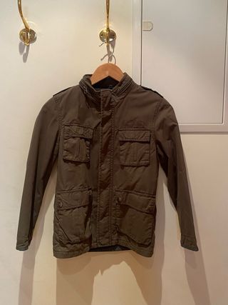 Chaqueta verde militar talla 9/10(140cm)