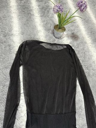 Body negro con transparencias