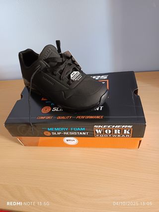 Zapatos Skechers Work Negro Memory Foam