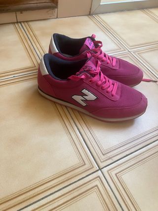 Zapatillas New Balance Rosa y Blanco