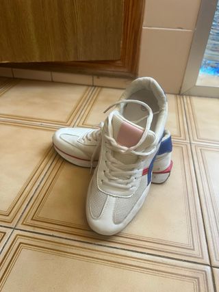 Zapatillas New Balance Rosa y Blanco
