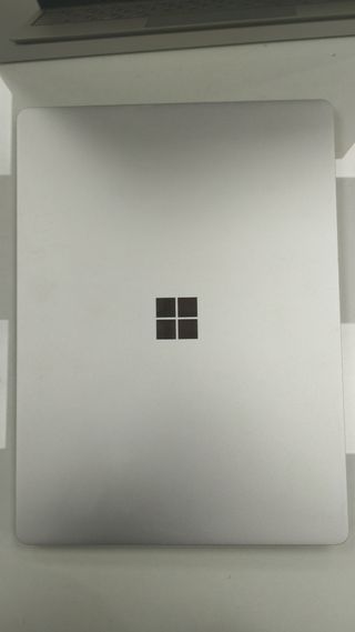 Ordenador portátil surface laptop go i5 1035g1 4Ram/57Gb