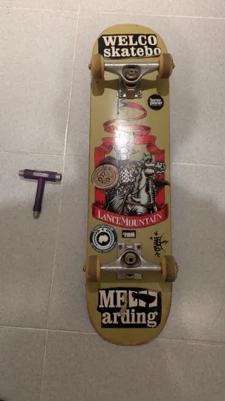 Tabla Skate Lance Mountain