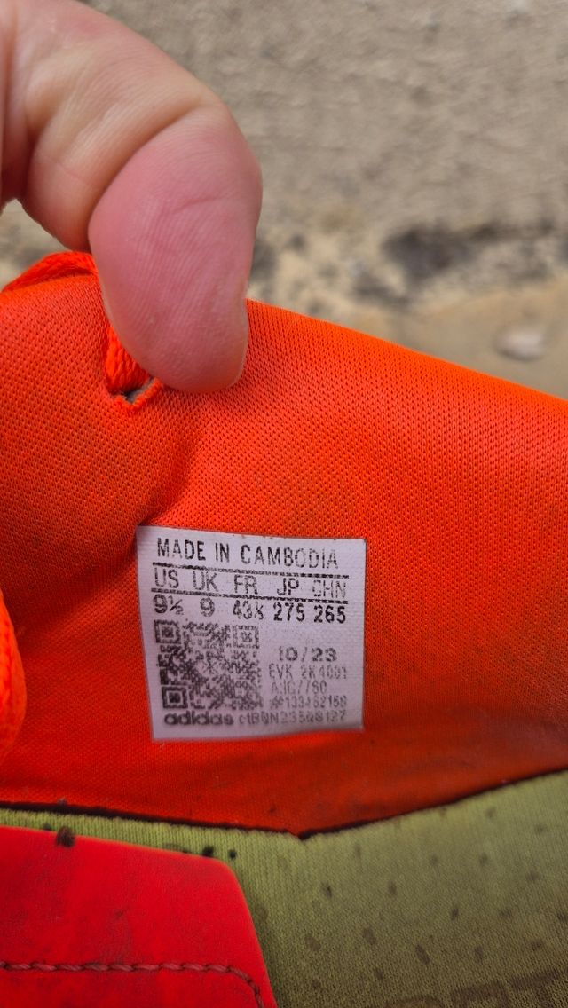 Botas de fútbol Adidas Talla 43.5