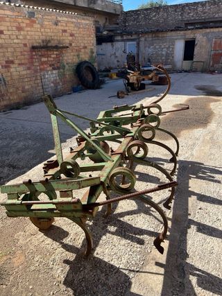 Cultivador agrícola