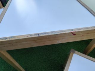 Mesa y 2 Sillas Niños Ikea Lätt