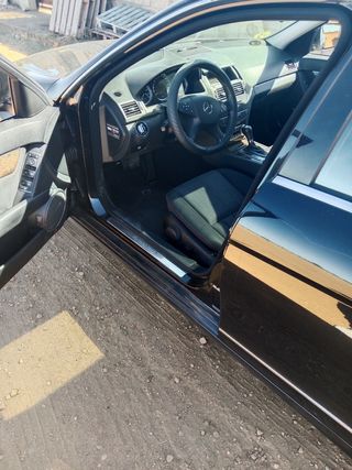 Mercedes-Benz Clase C 2010