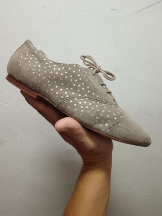 Zapatos niña beige estrellas talla 35