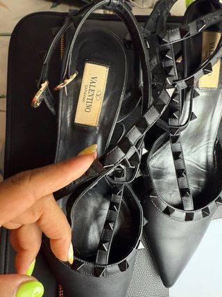 Zapatos Tacon Valentino Negros Tachuelas