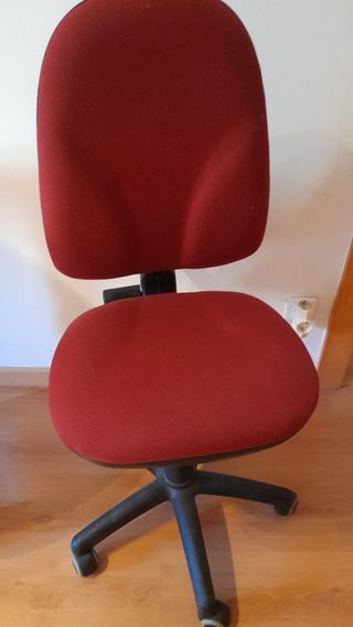 Silla de oficina granate