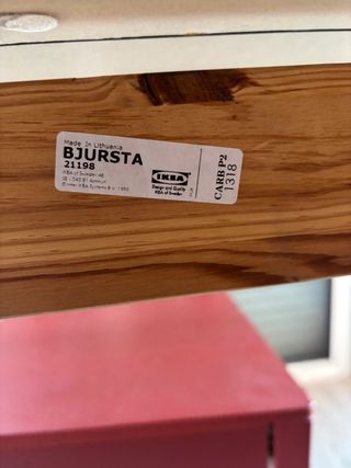 Mesa comedor Ikea Bjursta negra