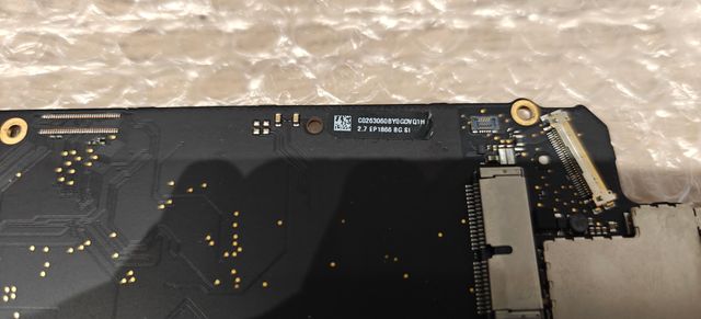 MacBook Pro 13 2015 A1502 Placa Base 820-4924-A