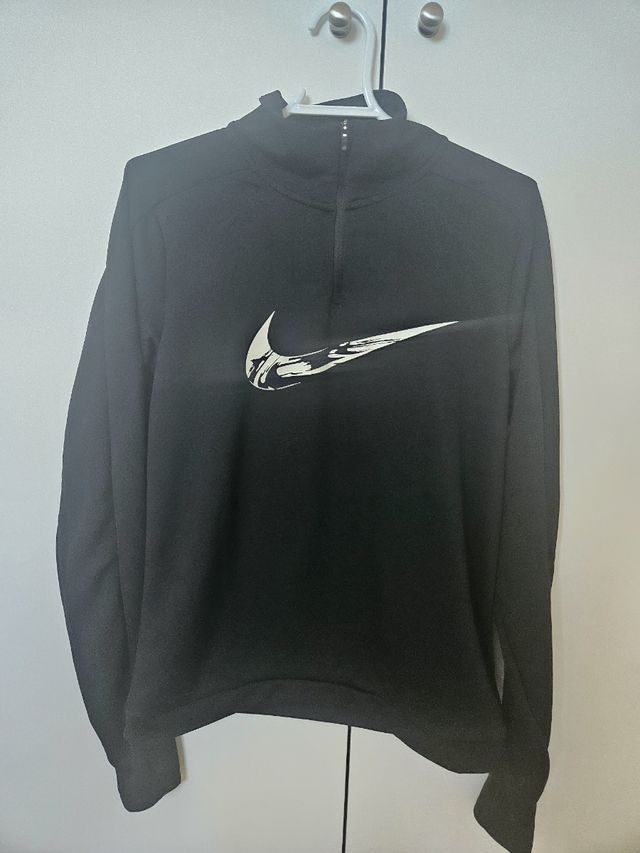 Sudadera de mujer Nike Negra Media Cremallera