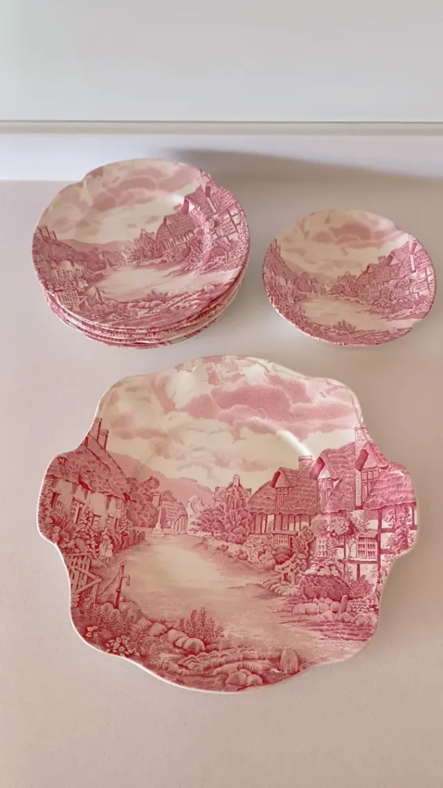 Juego de 8 platos de postre