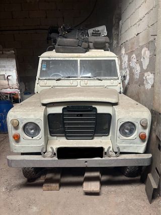 Land Rover Santana 88 1985