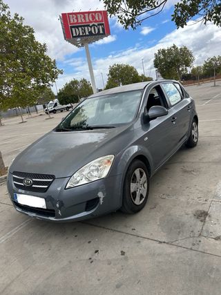 KIA Ceed 2007