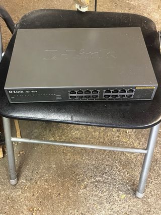 Switch D-Link DES-1016D 16 Puertos