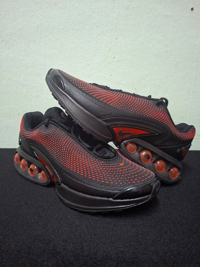 Nike Air Max DN - Negro/Rojo - 44