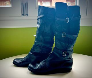 Botas piel negras talla 36