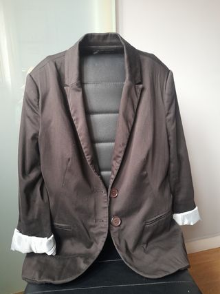 Chaqueta marrón mujer