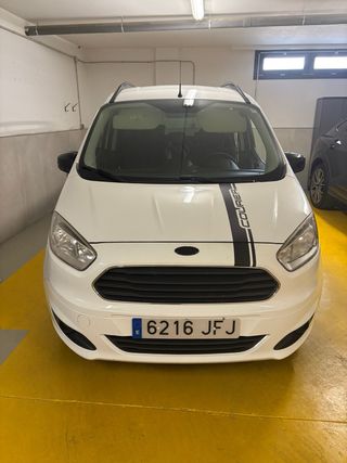 Ford Tourneo Courier 2015