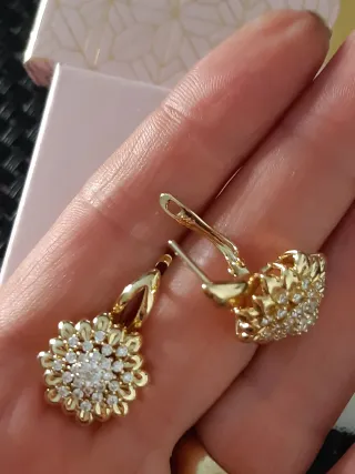 Pendientes Flor Oro Laminado Circonitas