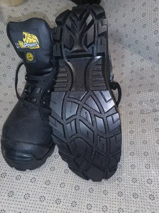 Botas de seguridad U-Power negras
