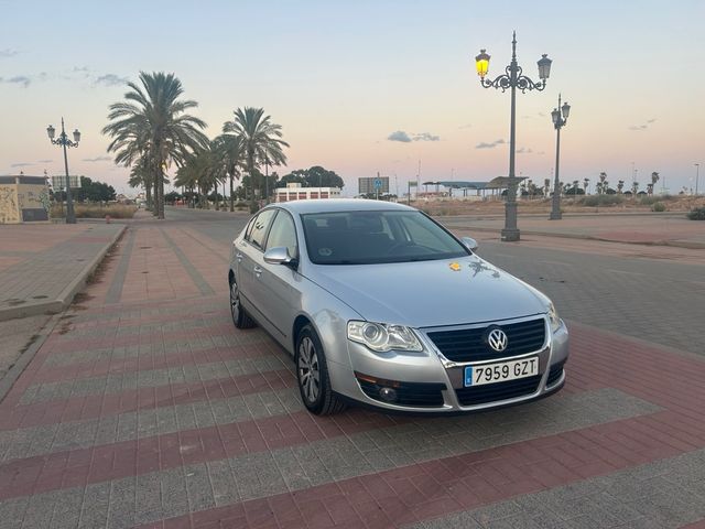 Volkswagen Passat 2010