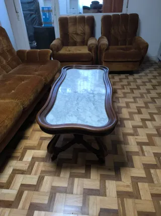 Mesa de centro de salón madera y mármol