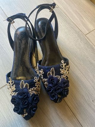 Zapatos de tacón Tintoretto negros y ASOS 