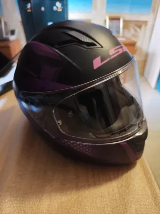 Casco LS2 Lux ff320 Negro y Morado