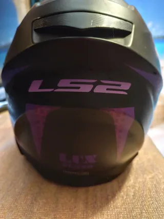 Casco LS2 Lux ff320 Negro y Morado