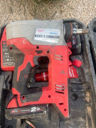 Milwaukee Uponor HD18 PXP Prensadora