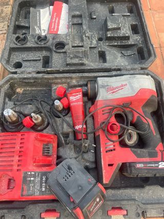 Milwaukee Uponor HD18 PXP Prensadora