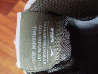 Zapatillas LeBron James NIKE 