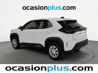 Toyota Yaris Cross 120H Business Plus 85 kW (116 CV)